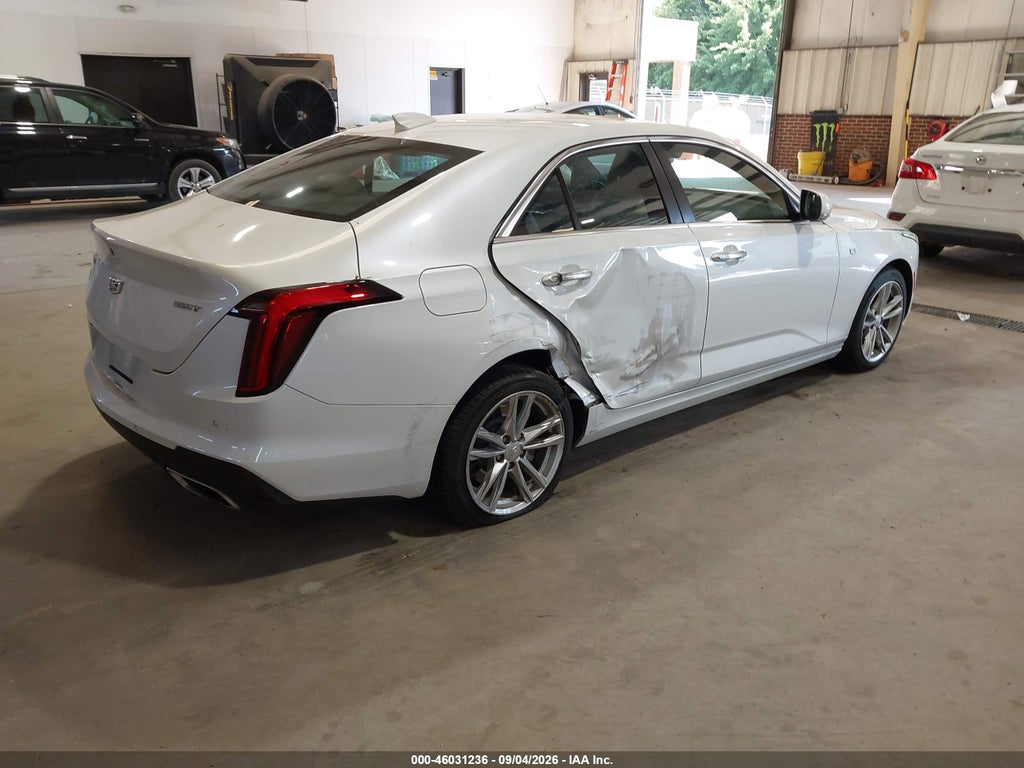 Cadillac CT4 2024