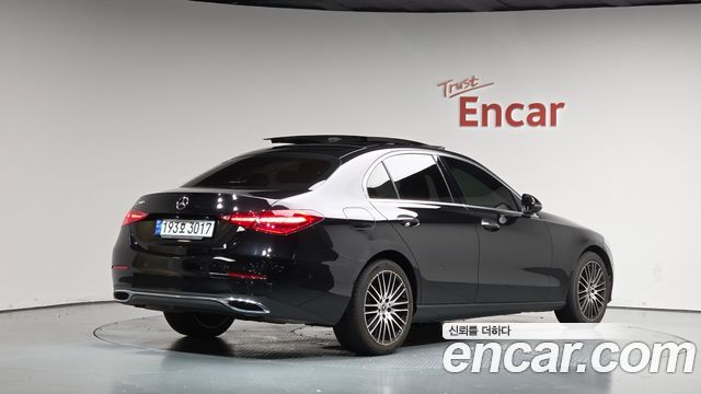 Mercedes-Benz C-Класс 2022