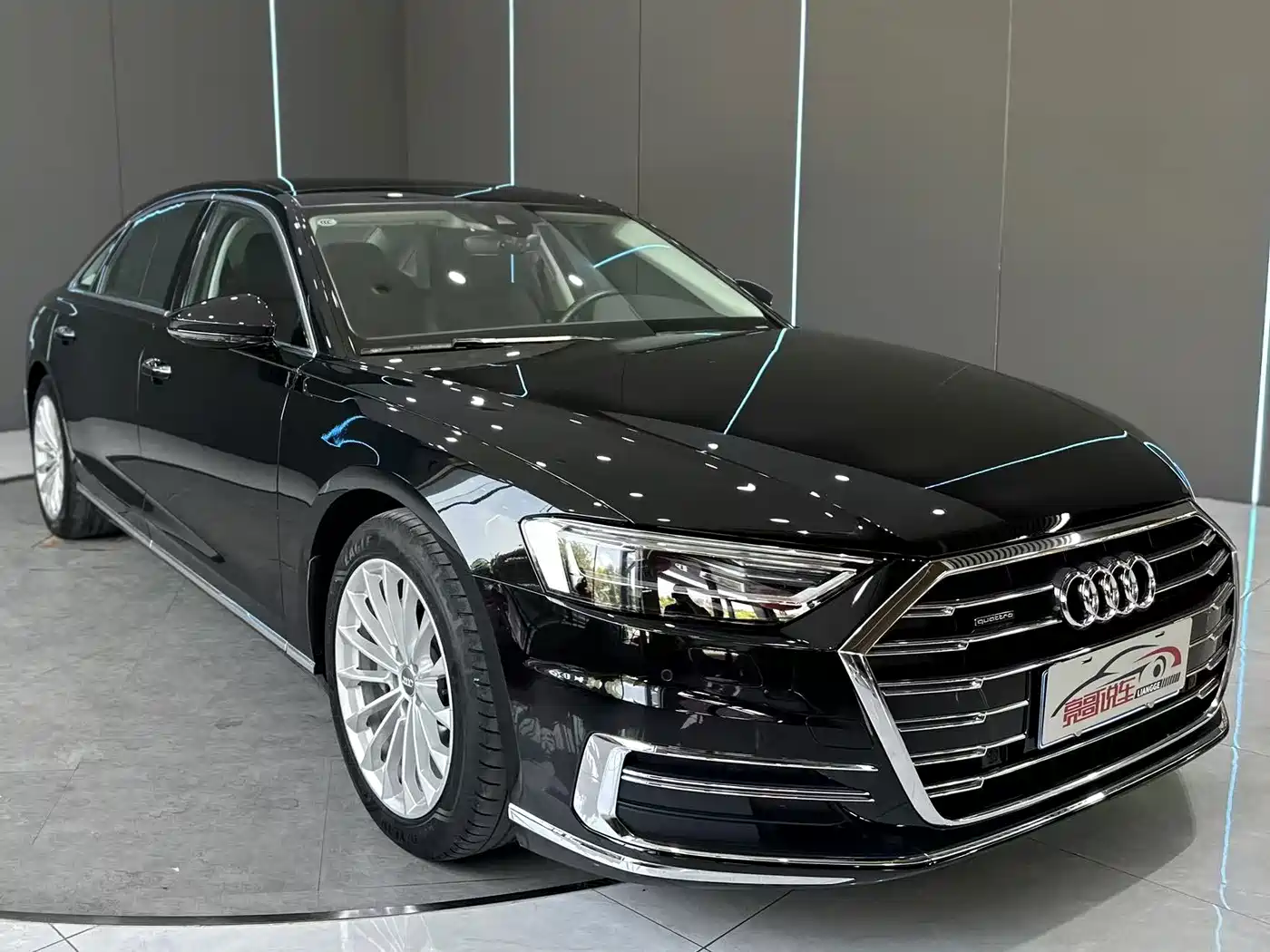 Audi A8 2021
