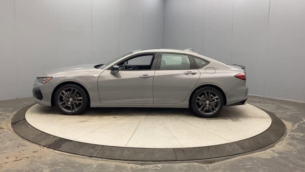 Acura TLX 2025