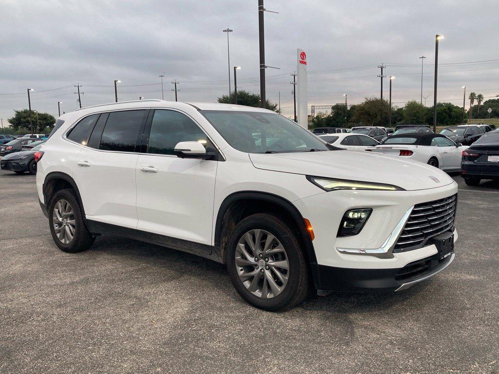Buick Enclave 2025