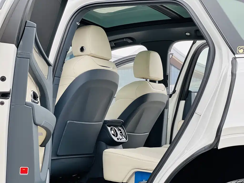 Bentley Bentayga 2022