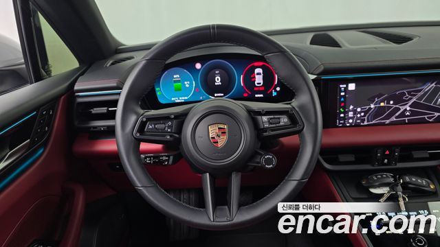 Porsche Macan 2025