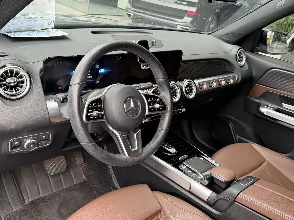 Mercedes-Benz GLB 2022