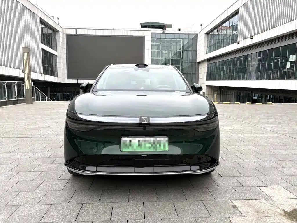 Zeekr 7X 2024