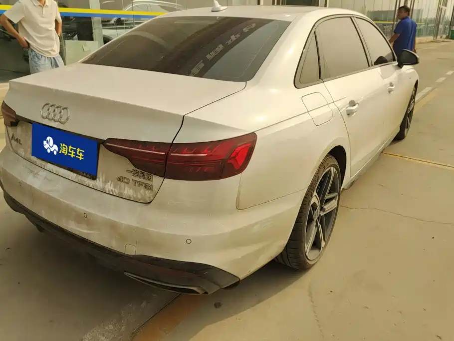Audi A4 2024