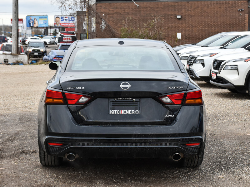 Nissan Altima 2024