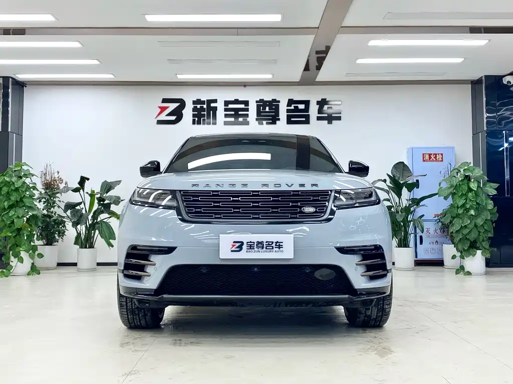 Land Rover Range Rover Velar 2024