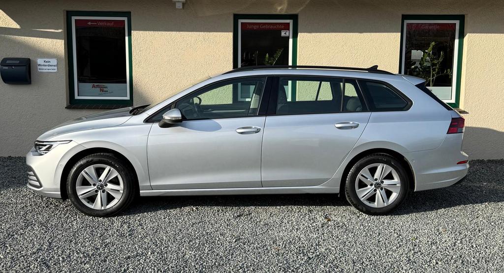 Volkswagen Golf 2021