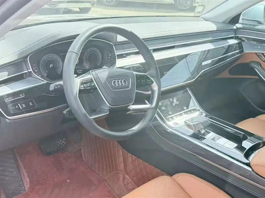 Audi A8 2024