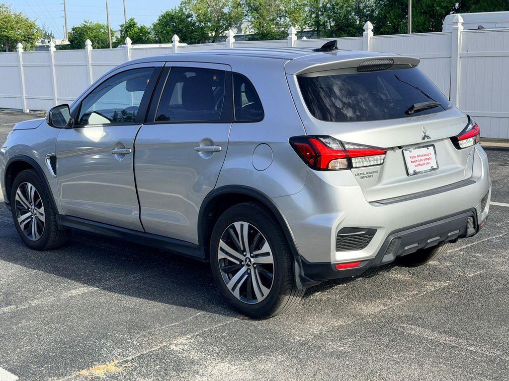 Mitsubishi Outlander Sport 2024