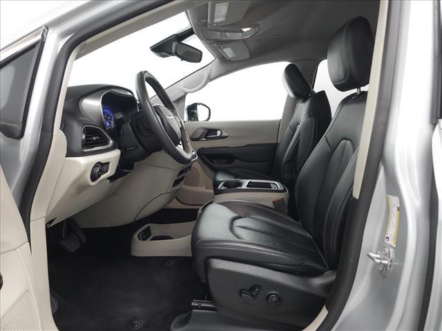 Chrysler Pacifica 2024