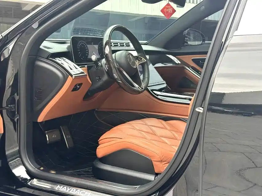 Mercedes-Benz Maybach S-Класс 2023