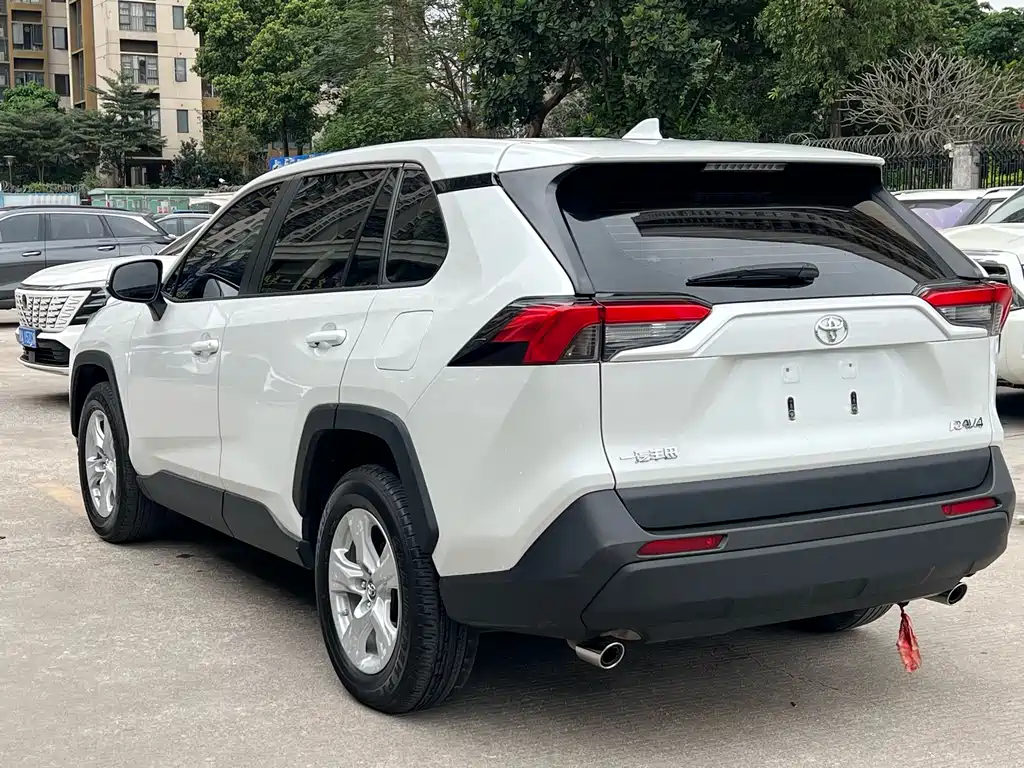 Toyota RAV4 2022