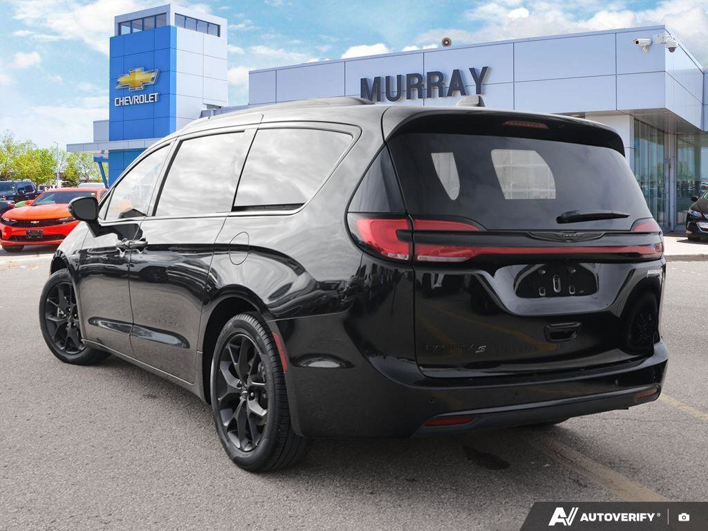 Chrysler Pacifica 2024