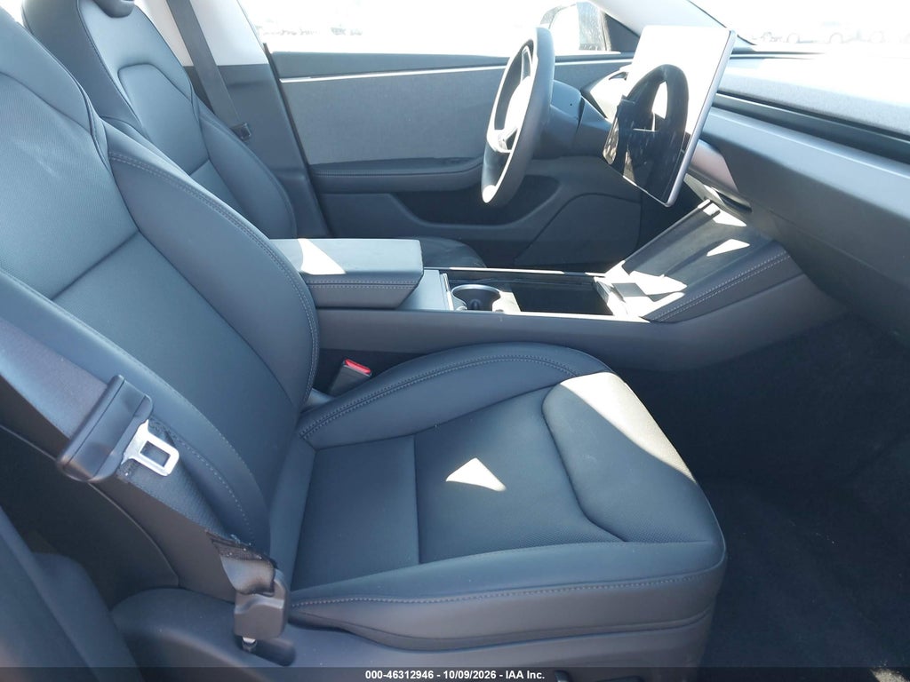 Tesla Model 3 2025