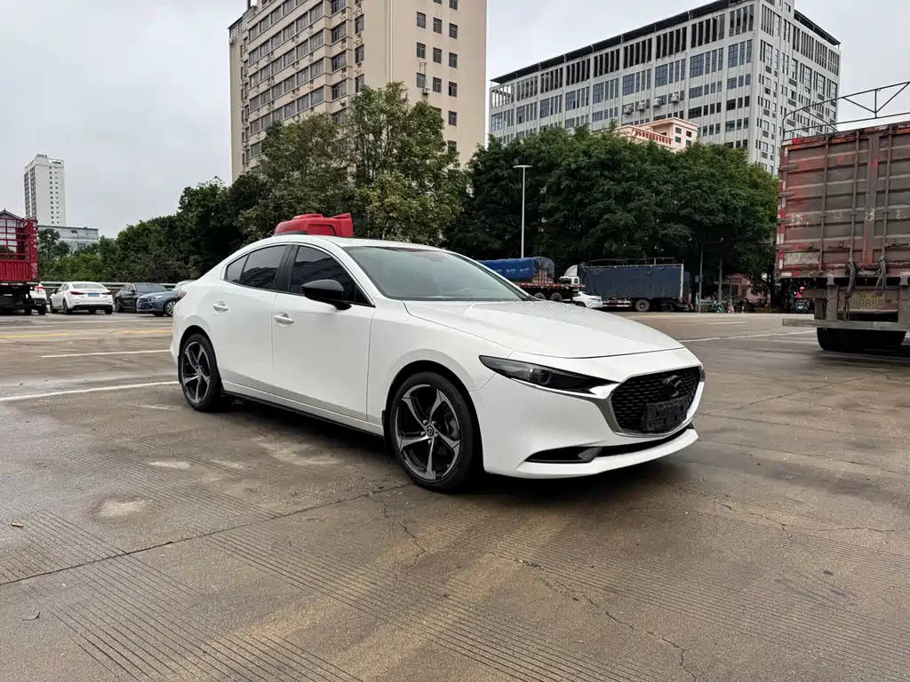 Mazda 3 2022