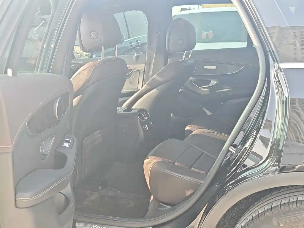 Mercedes-Benz GLC 2021