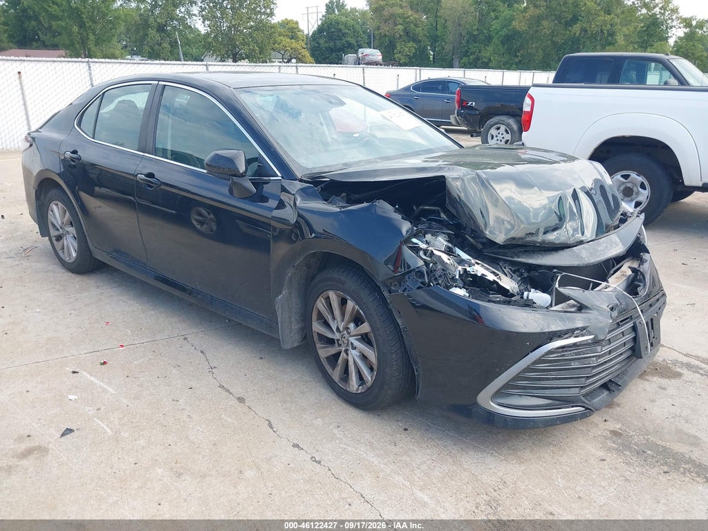 Toyota Camry 2024