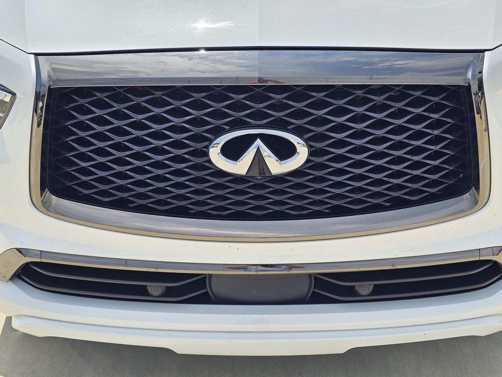 Infiniti QX80 2021