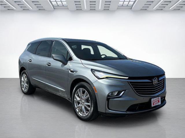 Buick Enclave 2023