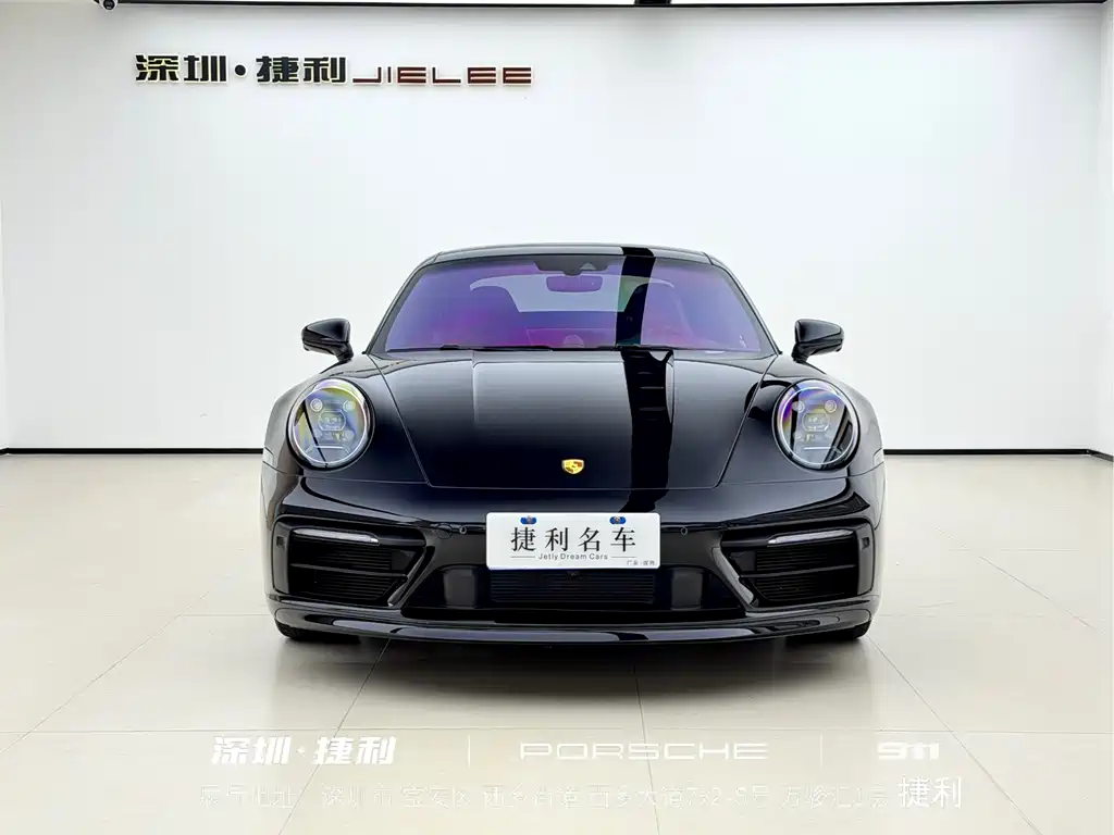 Porsche 911 2021