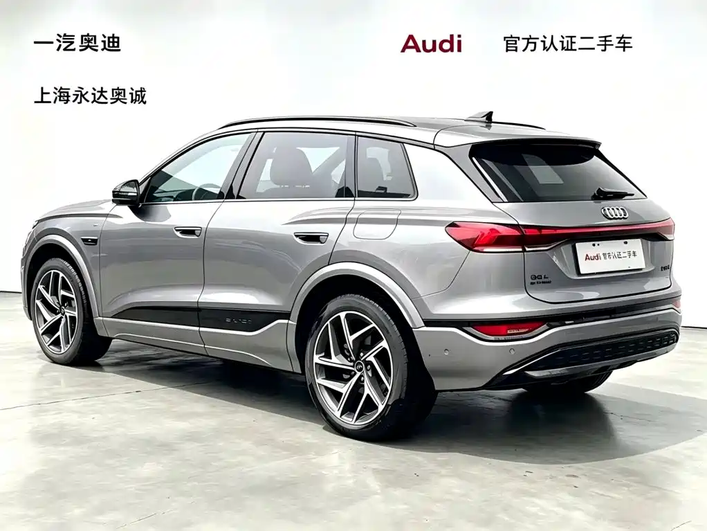Audi e-tron 2025