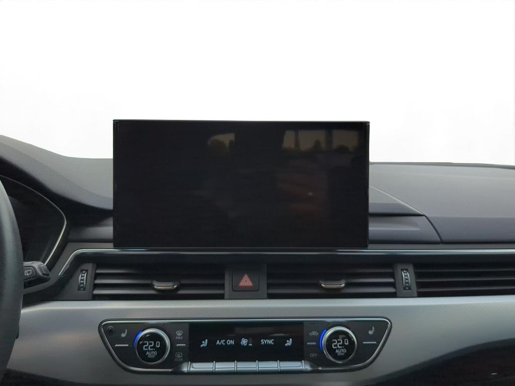 Audi A4 2023
