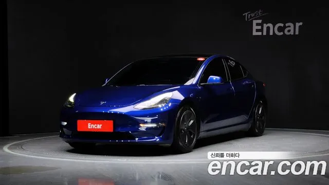 Tesla Model 3 2021