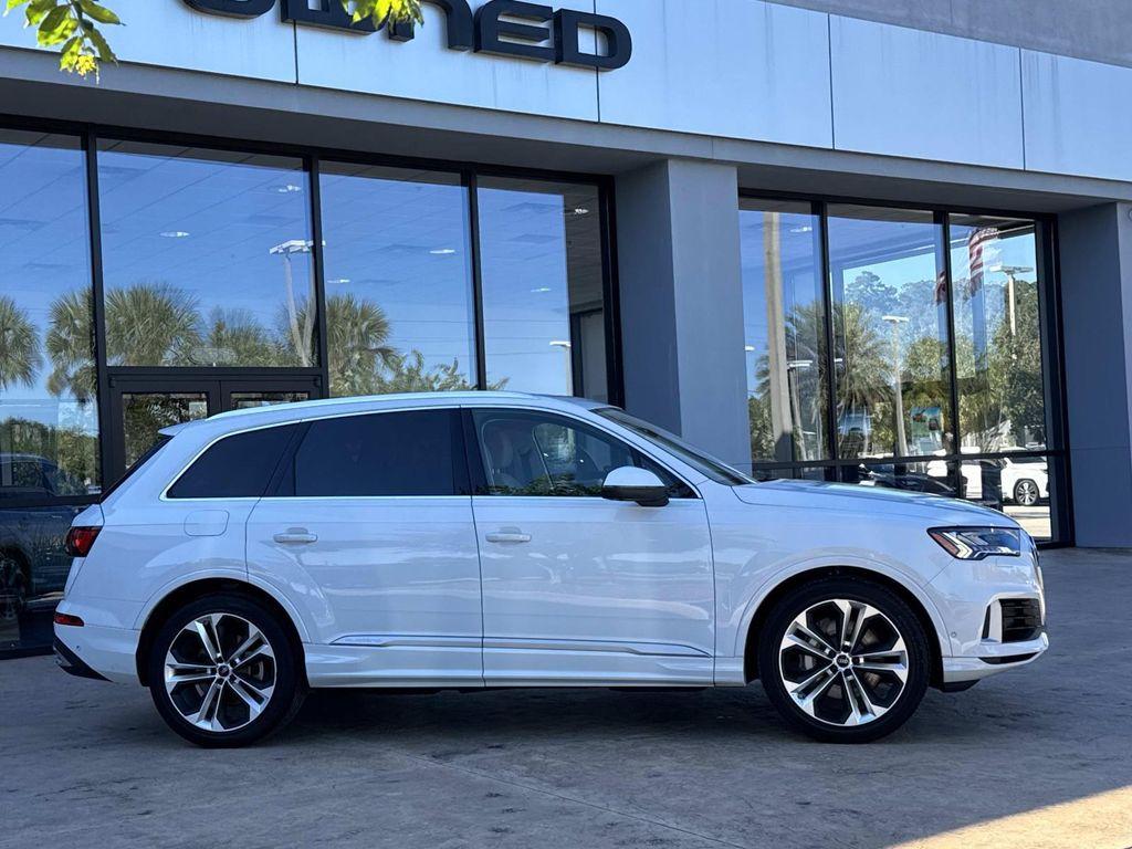 Audi Q7 2024