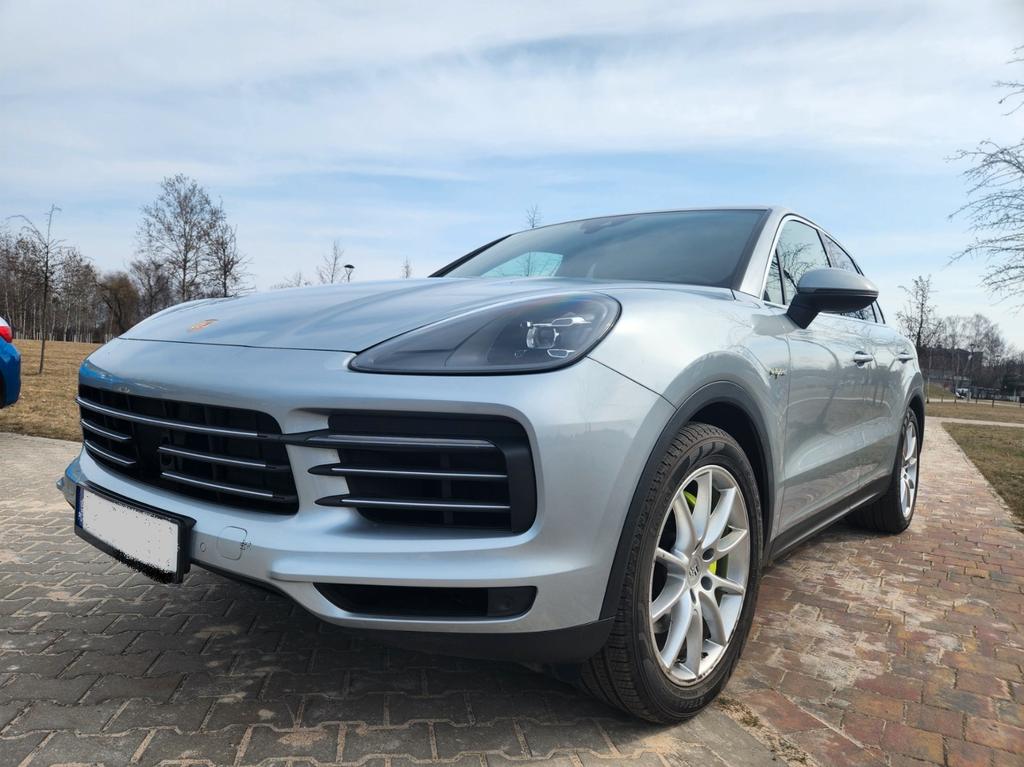 Porsche Cayenne 2021