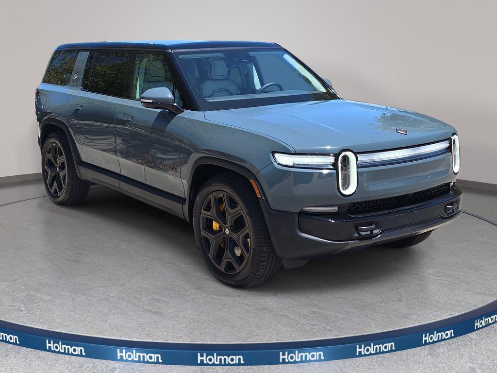 Rivian R1S 2025