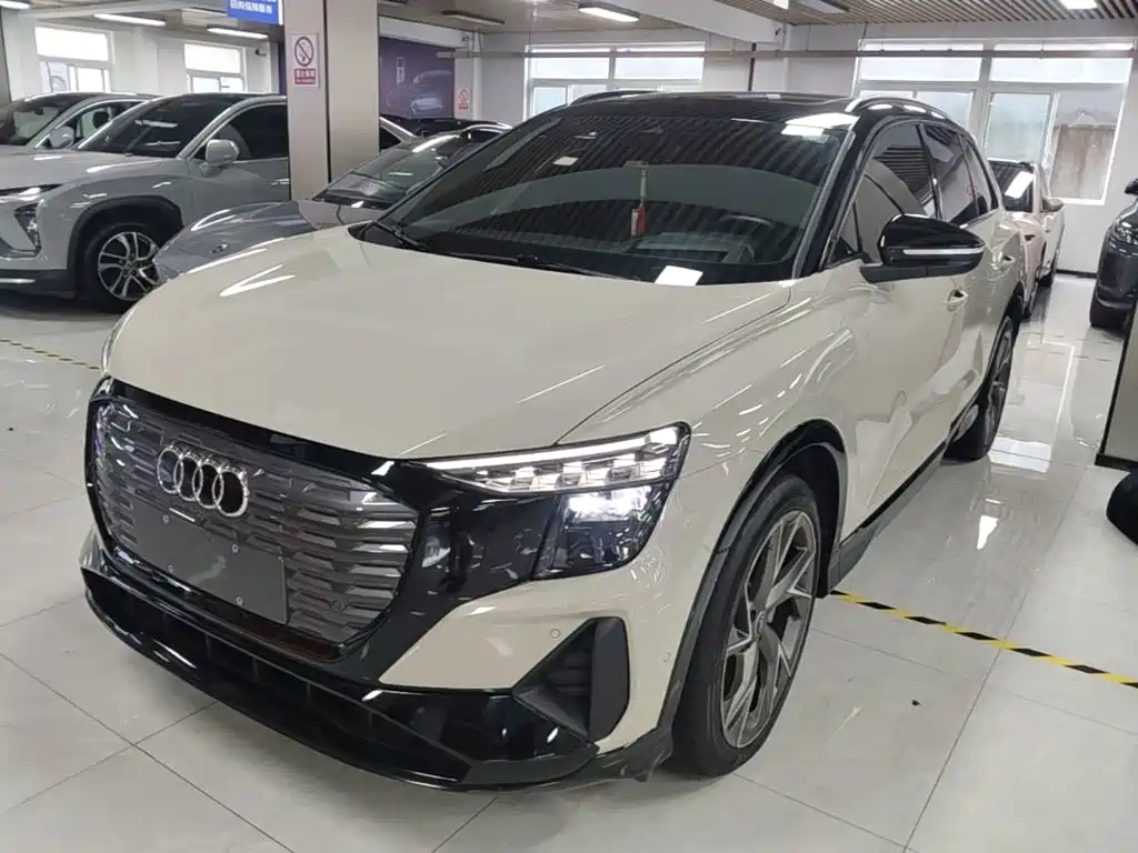 Audi Q5 e-tron 2022