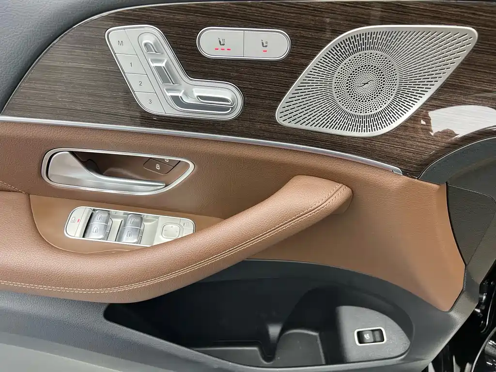 Mercedes-Benz GLE 2024