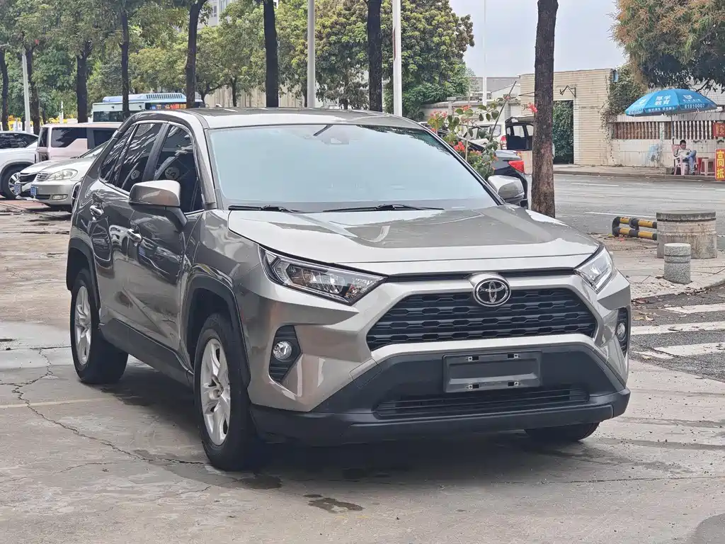Toyota RAV4 2022