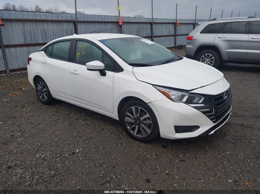Nissan Versa 2023