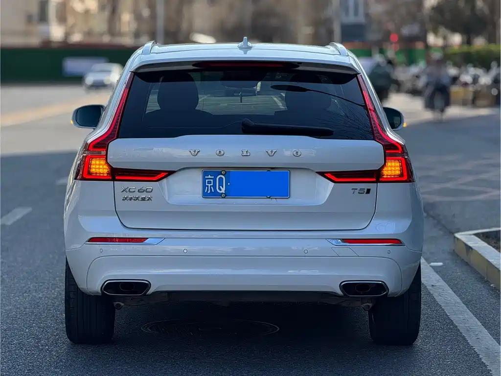 Volvo XC60 2021
