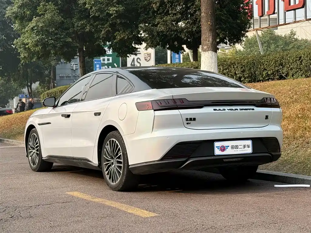 BYD Han 2022