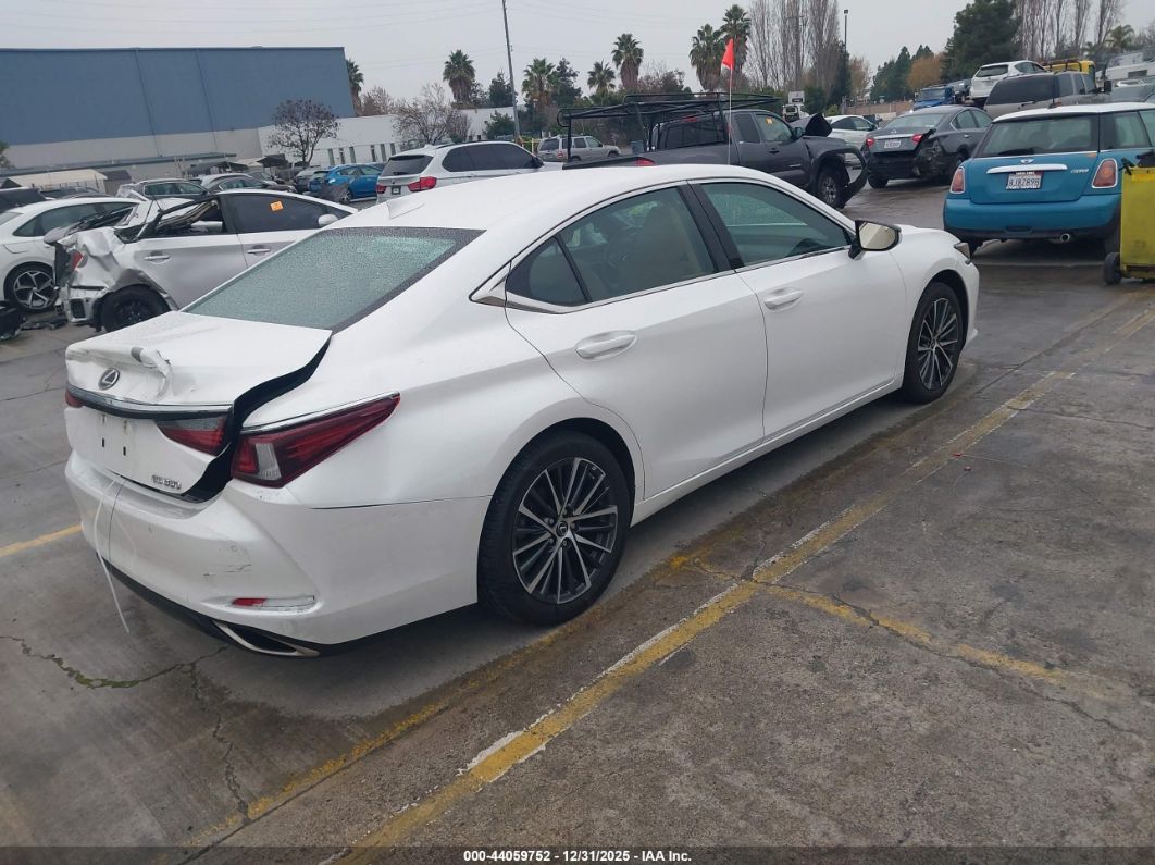 Lexus ES 2023