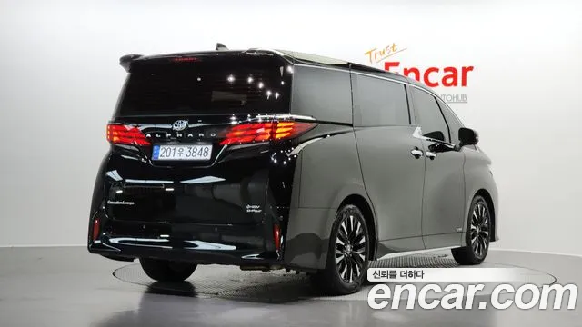 Toyota Alphard 2024