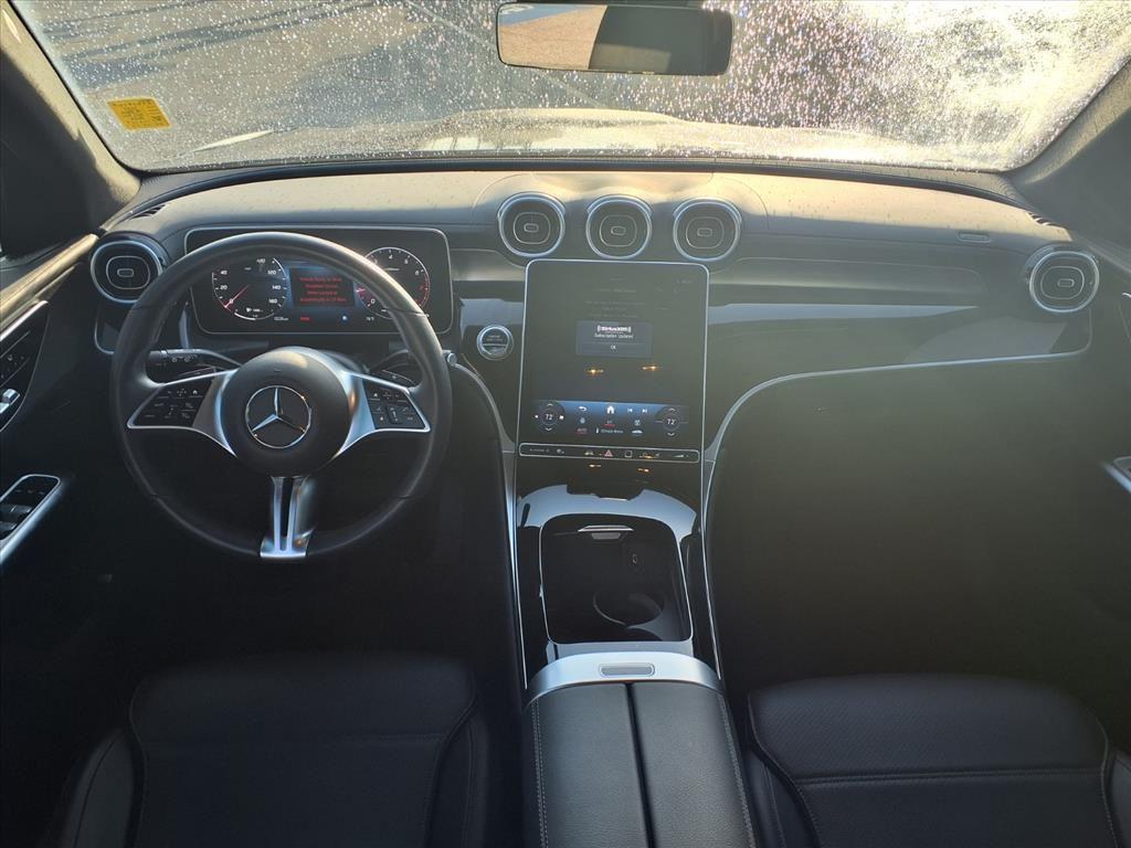 Mercedes-Benz GLC 300 2023