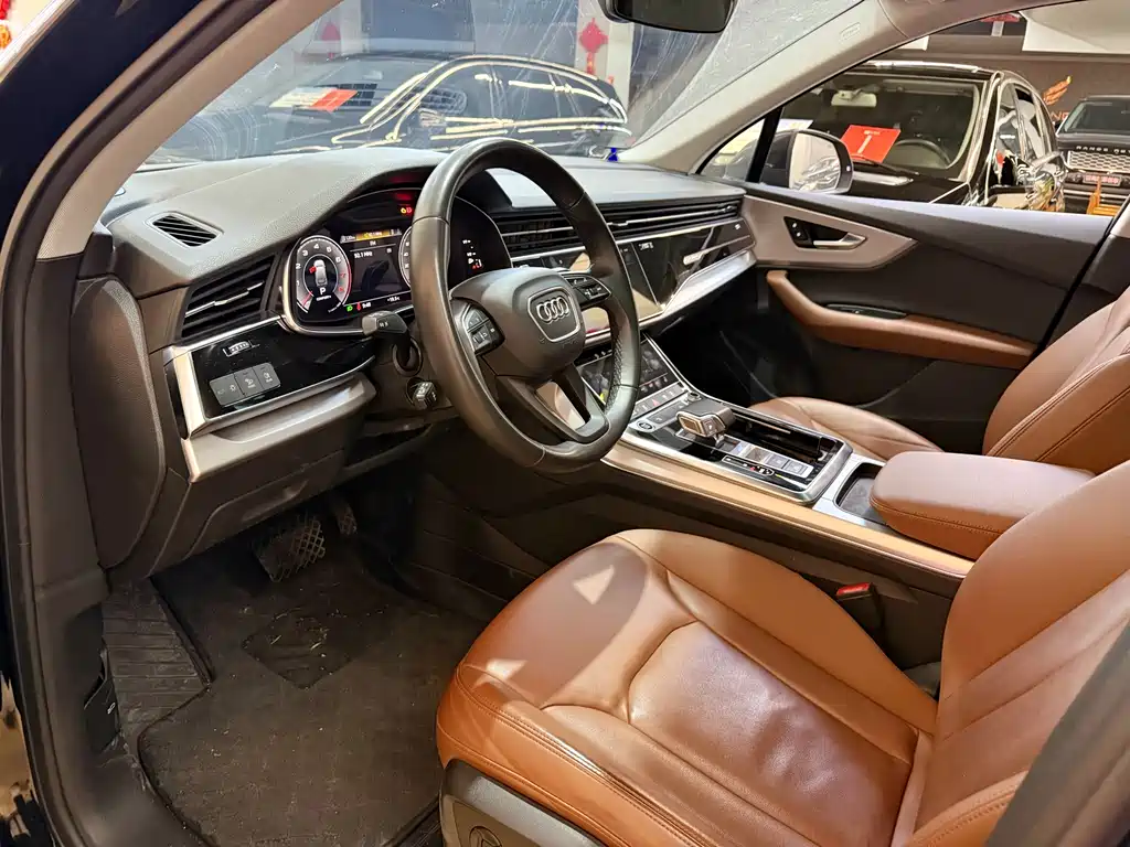 Audi Q7 2024