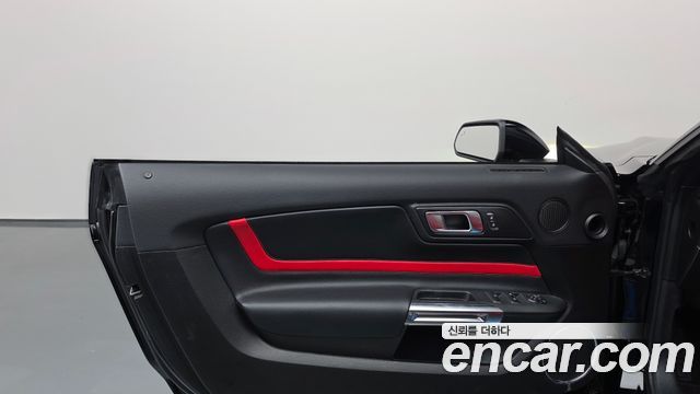 Ford Mustang 2021