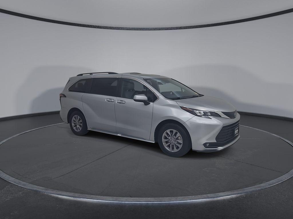 Toyota Sienna 2025