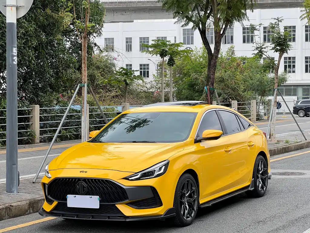 MG MG5 2021