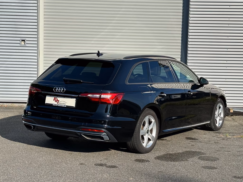 Audi A4 2022