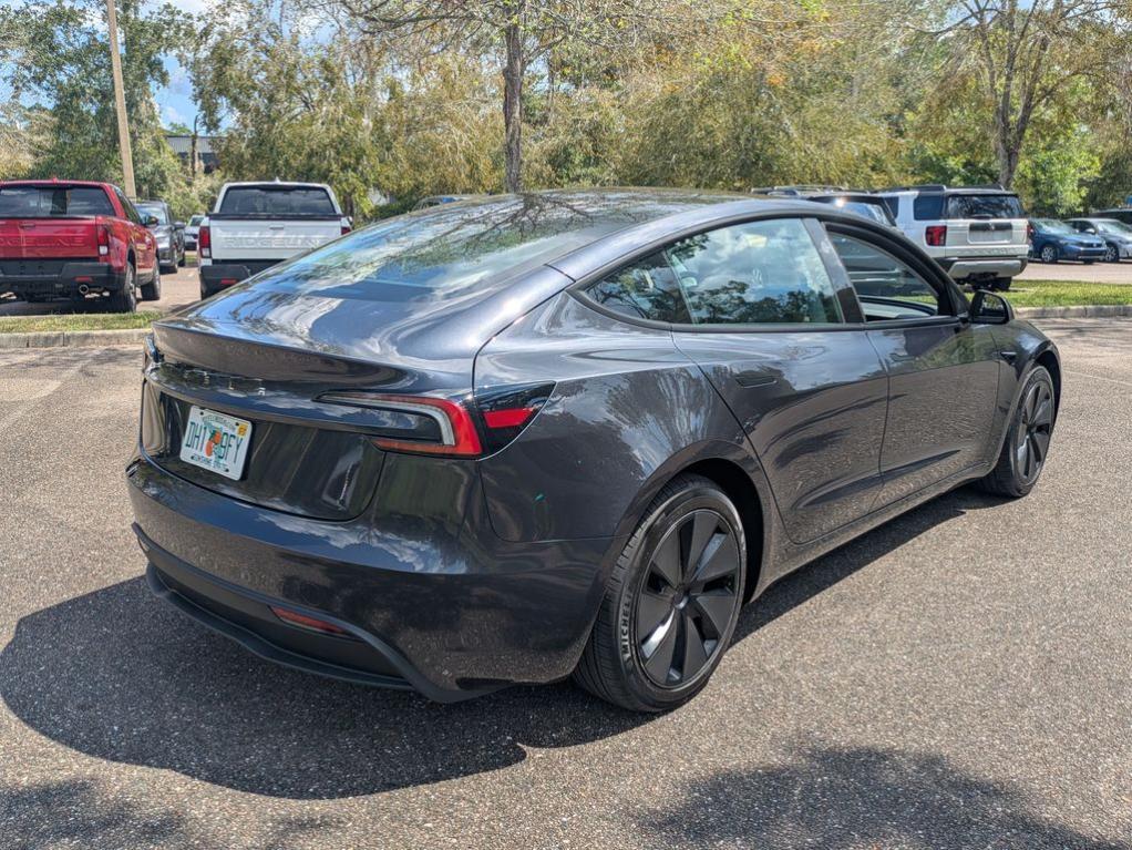 Tesla Model 3 2025
