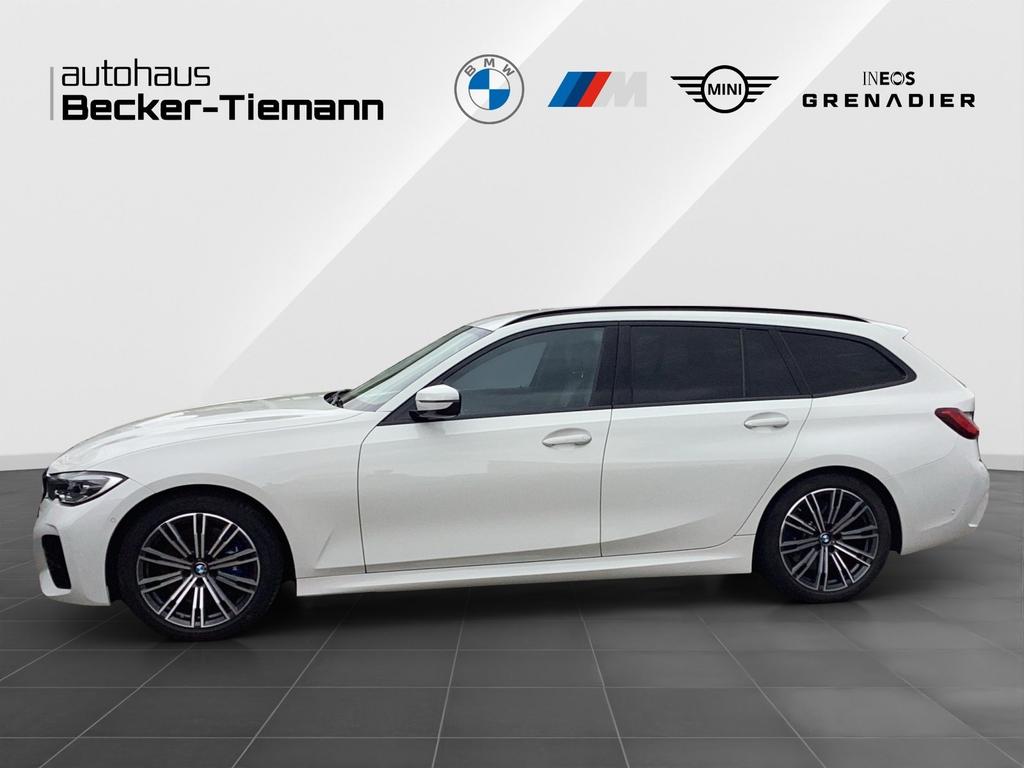 BMW 330 2021