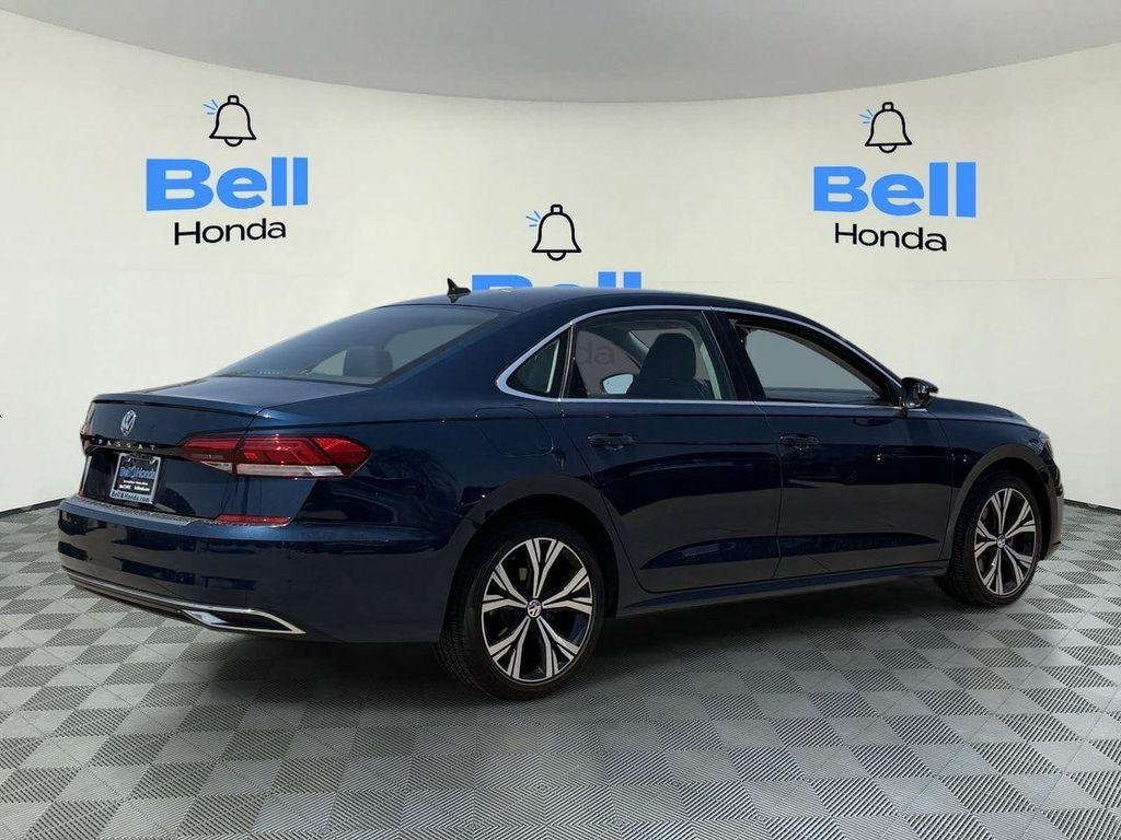 Volkswagen Passat 2022