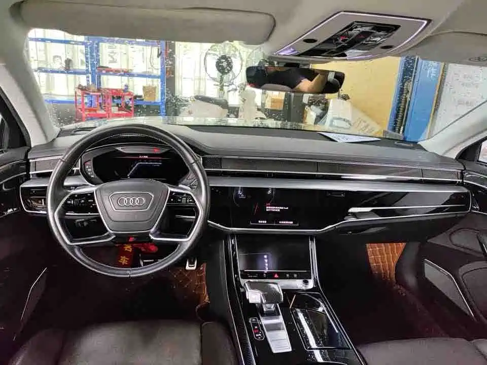 Audi S8 2021